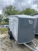 C255 sans frein en composite avec porte 750kg
