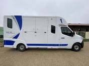 Location camion pour chevaux secteur taponas