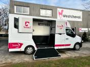 Location camion pour chevaux proche le mans