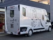 Location camion pour chevaux proche le mans