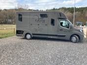 Location camion pour chevaux meyreuil 