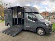 Akx stallion simple cabine