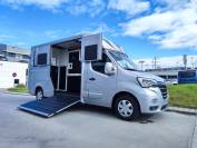 Camion chevaux vl  - stalle elevage 