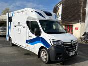 Camion chevaux renault master l3 carrosserie ameline