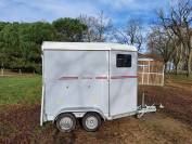 Van 2 places excellent état 