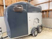 Van 2 chevaux gold 2 très peu servi