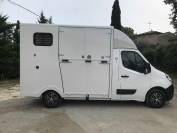 Camion chevaux renault master carrosserie chevaux neuve